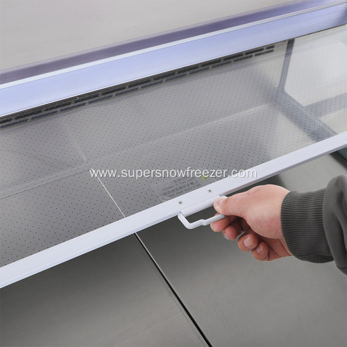 Supermarket self-service deli display refrigerator showcase